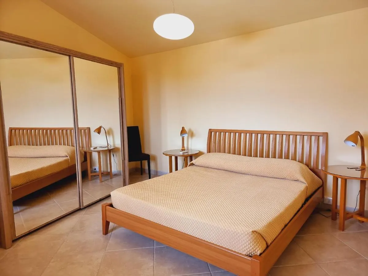 Casa di campagna Villa Bulcrini Sant Isidoro  Italia