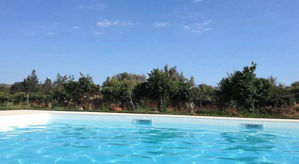 Villa Bulcrini Sant Isidoro  Italia
