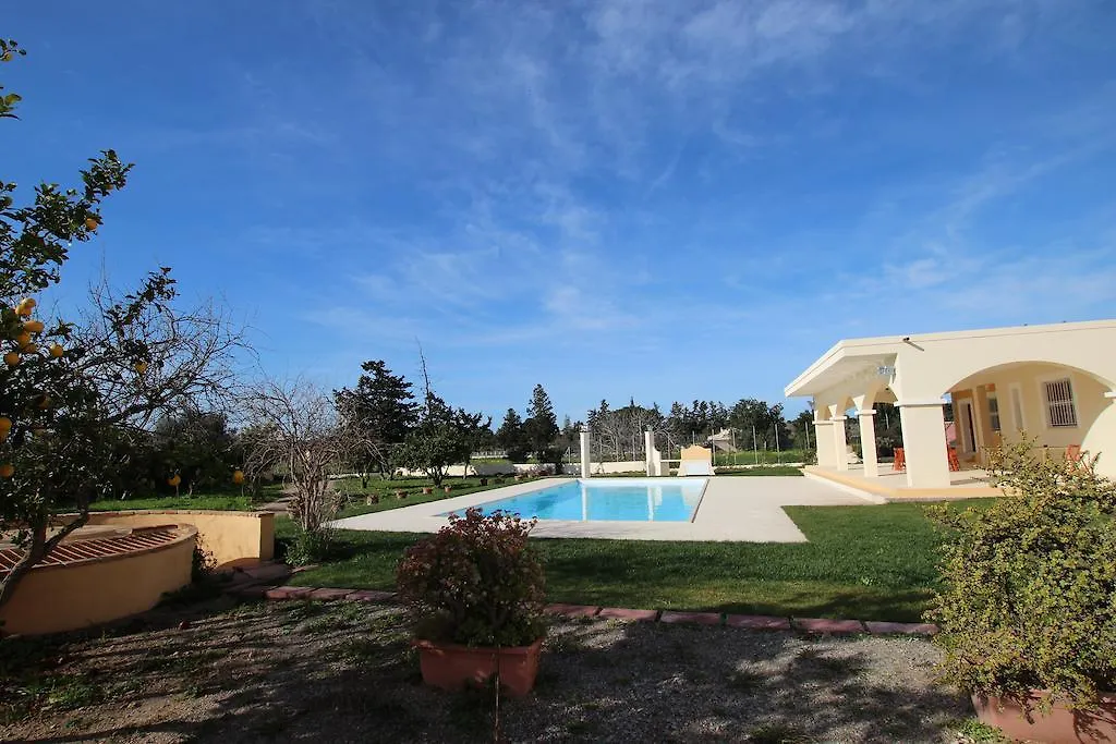 Villa Bulcrini Sant Isidoro  Casa di campagna